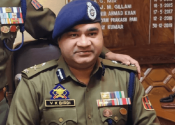 J&K POLICE DISTRICT GANDERBAL ARRESTED A NOTORIOUS GANG OF INTER-DISTRICT DRUG PEDDLERS; HUGE QUANTITY OF CONTRABAND SUBSTANCE SEIZED