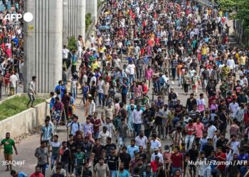 At least 135 killed in Monday unrest in Bangladesh, situation remains tense