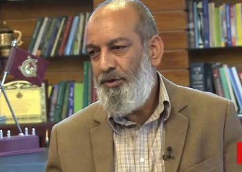 Prof. Khurshid Iqbal Andrabi May Return as Vice Chancellor of Kashmir University.