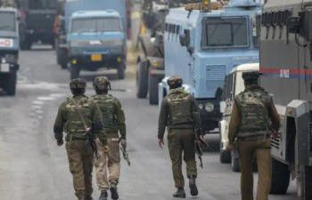 4 construction company staffers injured in attack on bus by masked men in J&K