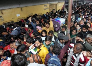 18 dead, over dozen injured, in stampede at New Delhi Railway Station