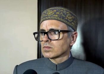 Divorce case: SC directs Omar Abdullah, wife to sit together, resolve dispute
