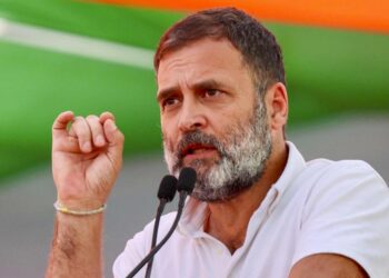Kharge, Rahul Write to PM Modi Seeking Special Parliament Session on Terror, Ceasefire