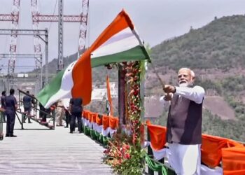 PM Modi flags off train to Kashmir
