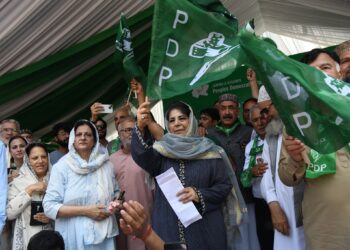 PM Modi has power to ‘resolve J&K issue’: Mehbooba Mufti