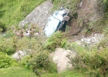 3 CRPF personnel killed, 10 injured as vehicle falls into gorge at Basantgar