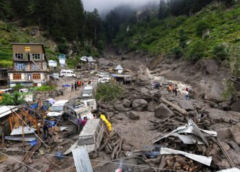 Explosives used to blast giant boulders to speed up rescue efforts in cloudburst-hit Kishtwar village