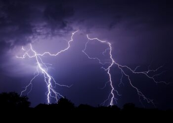 Teenager Dies After Lightning Strike in Kokernag