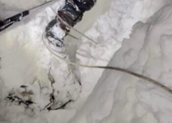 3 soldiers dead after avalanche hits Siachen base camp in Ladakh