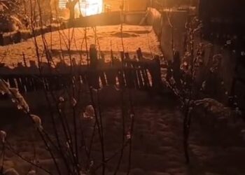 Two houses damaged in fire incident at Manchatir Chowkibal