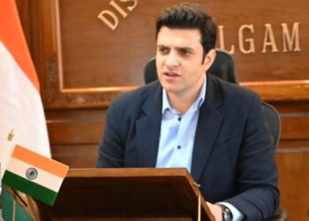 LG Manoj Sinha Orders Transfer & Posting of 22 IAS, JKAS Officers in J&K